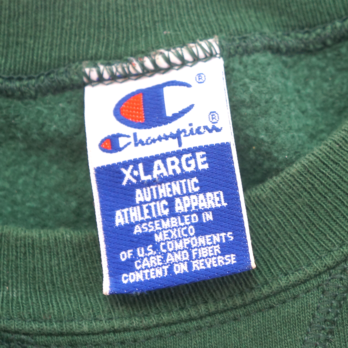 VINTAGE CHAMPION CLAW CREWNECK