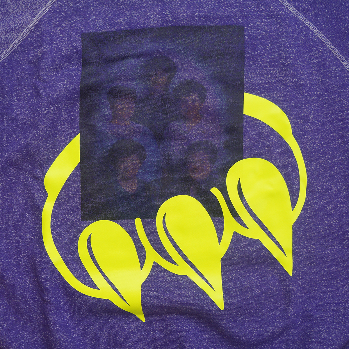 VINTAGE FAMILY PORTRAIT CLAW CREWNECK