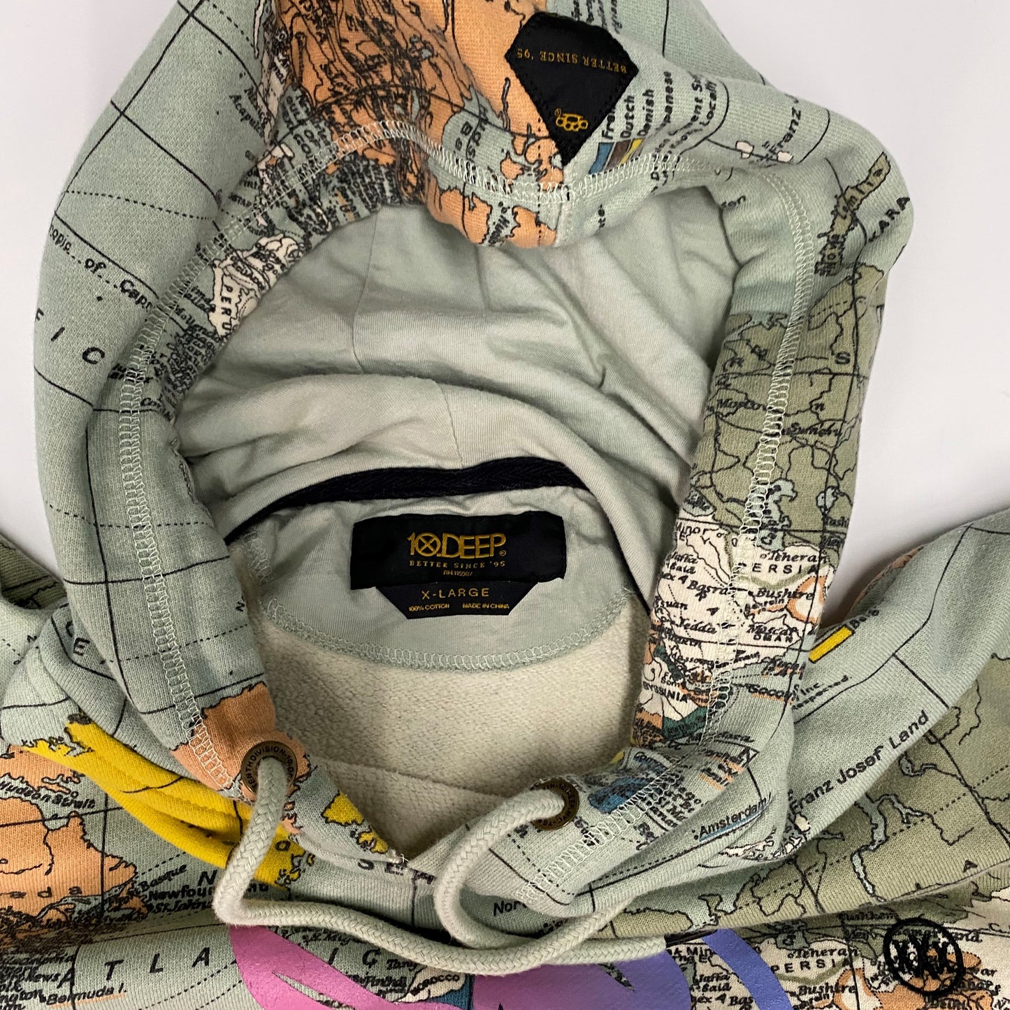 CLAW 10DEEP MAP HOODIE