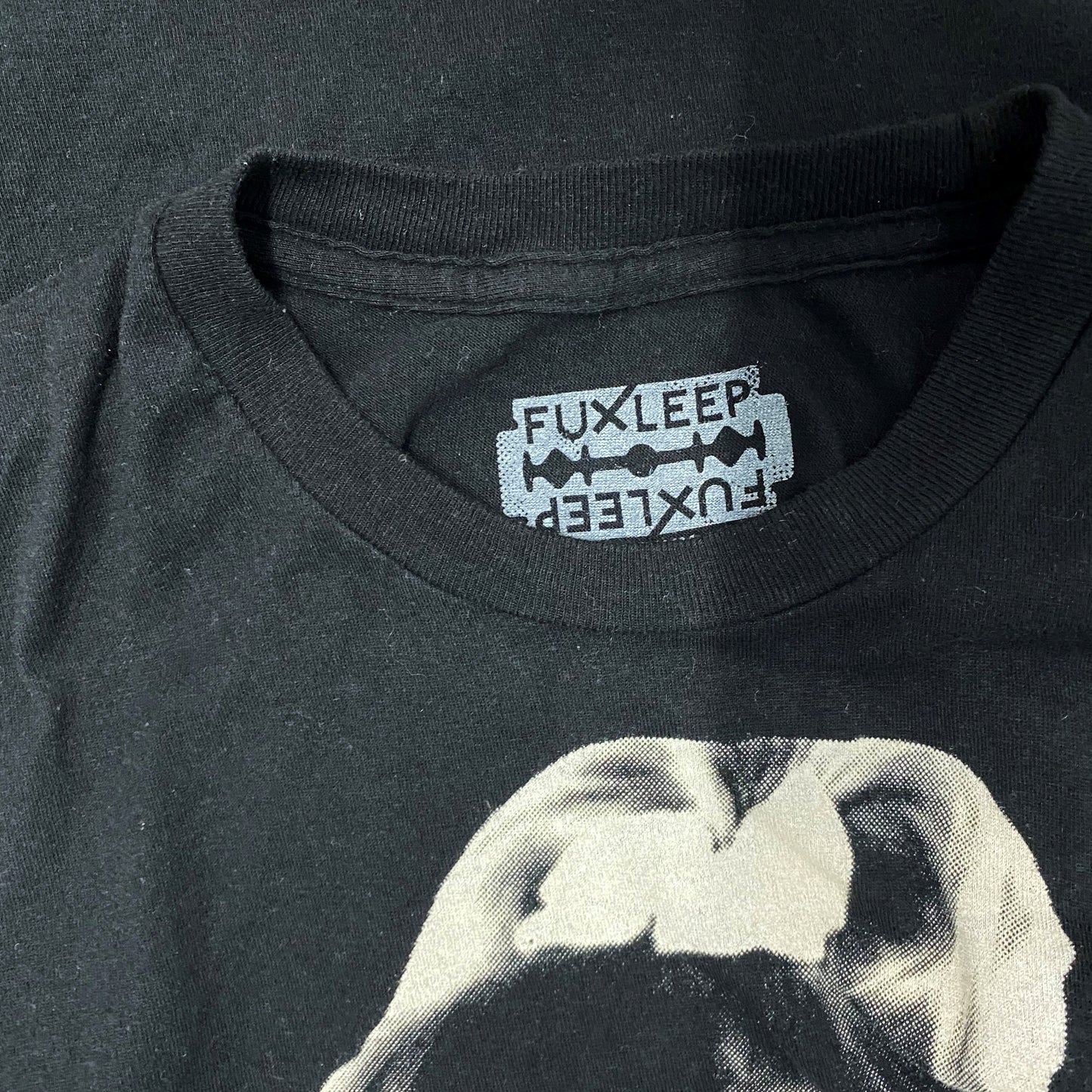 COCAINE GRADIENT CLAW TEE