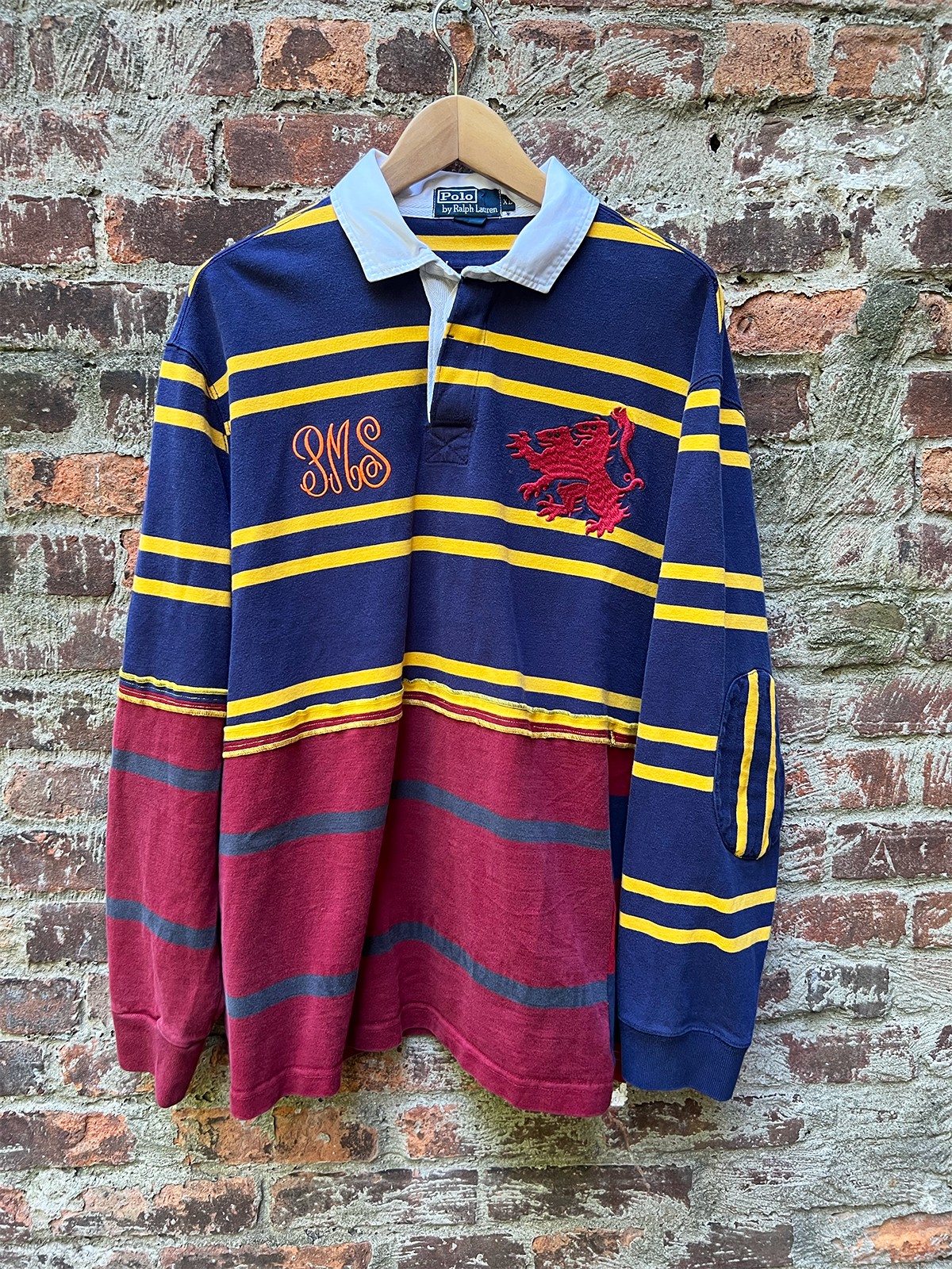 "STRONG WOMEN BETTER PLANET" RUGBY #2 XL