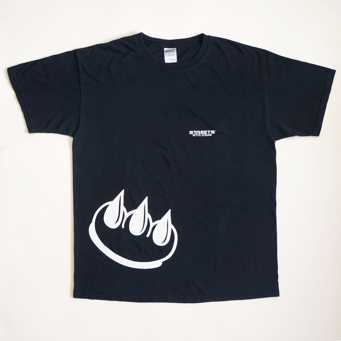 STREETS NYC CLAW TEE