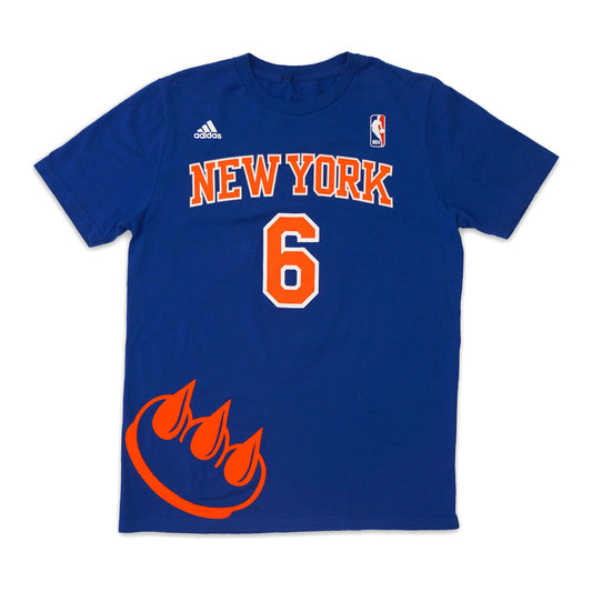 KNICKS PORZINGIS FLOCKED CLAW TEE