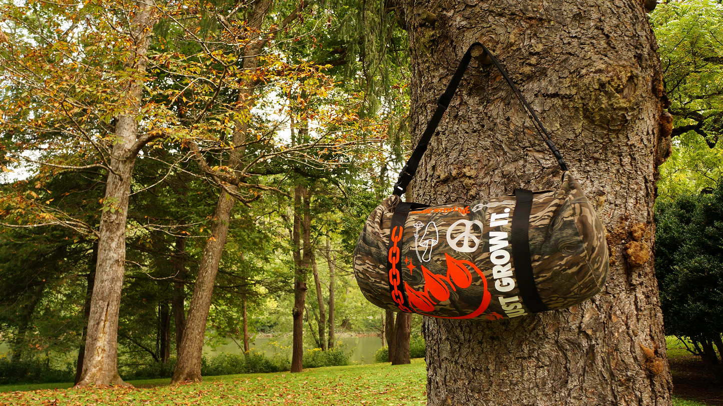 EDISTSEW X CLAW 1 OF 1 "REAL TREE" CARHARTT DUFFEL BAG