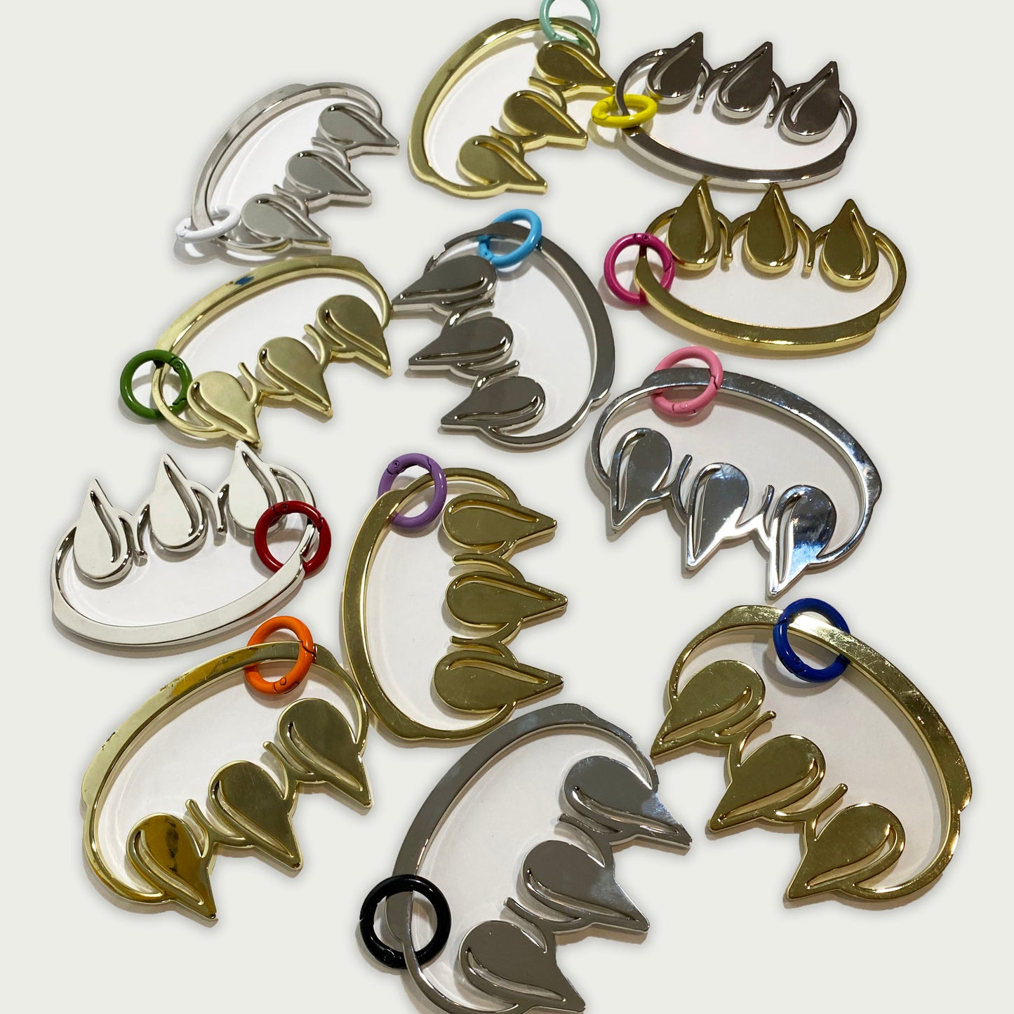 LIMITED COLORED CARABINERS