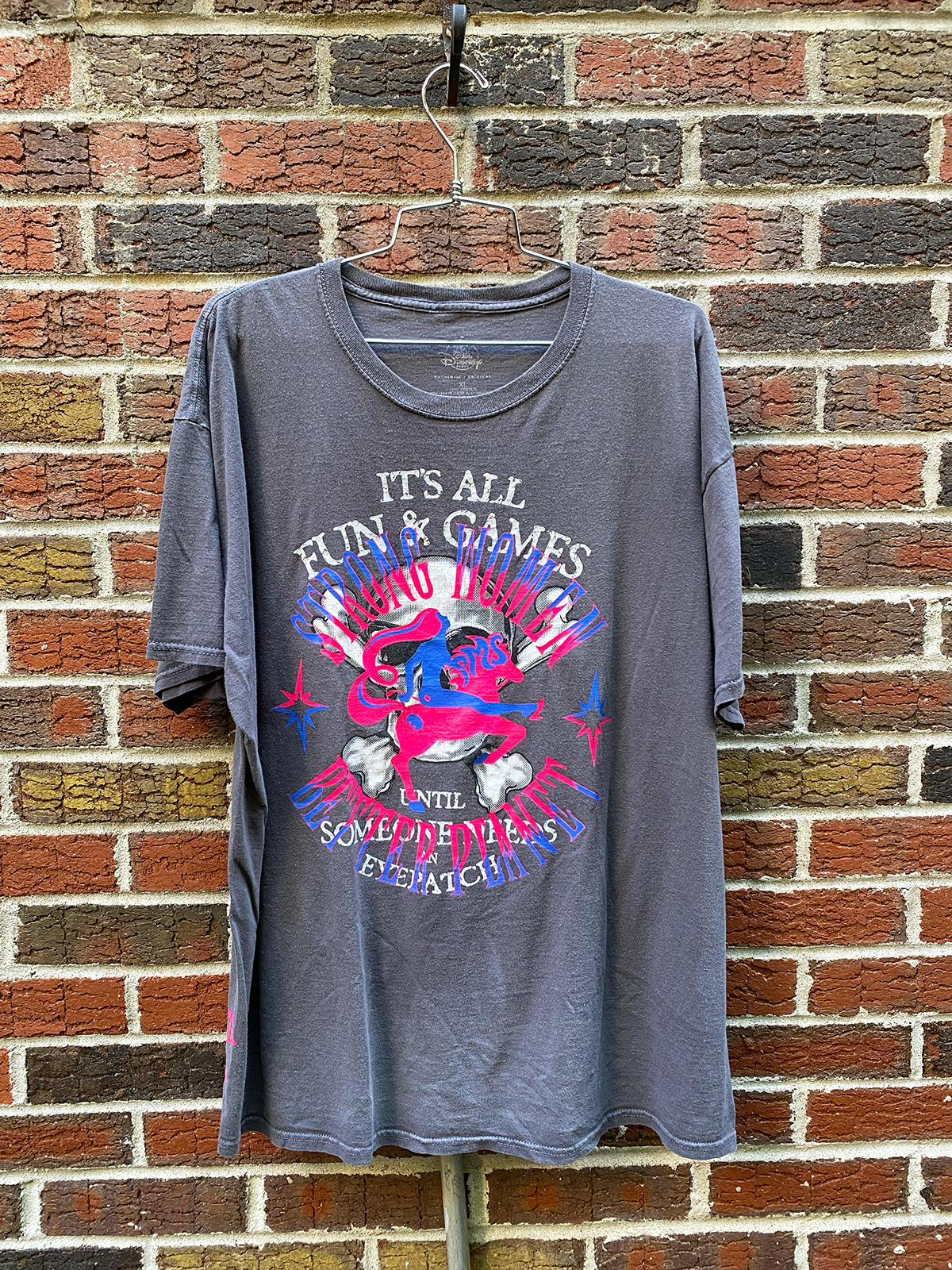 "STRONG WOMEN BETTER PLANET" TEE #18 XL