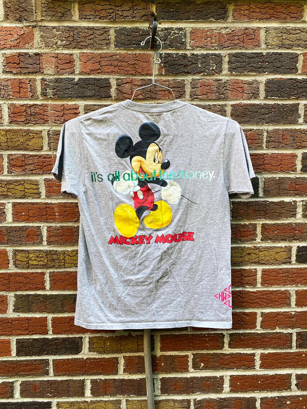 "STRONG WOMEN BETTER PLANET" TEE #21 SMALL