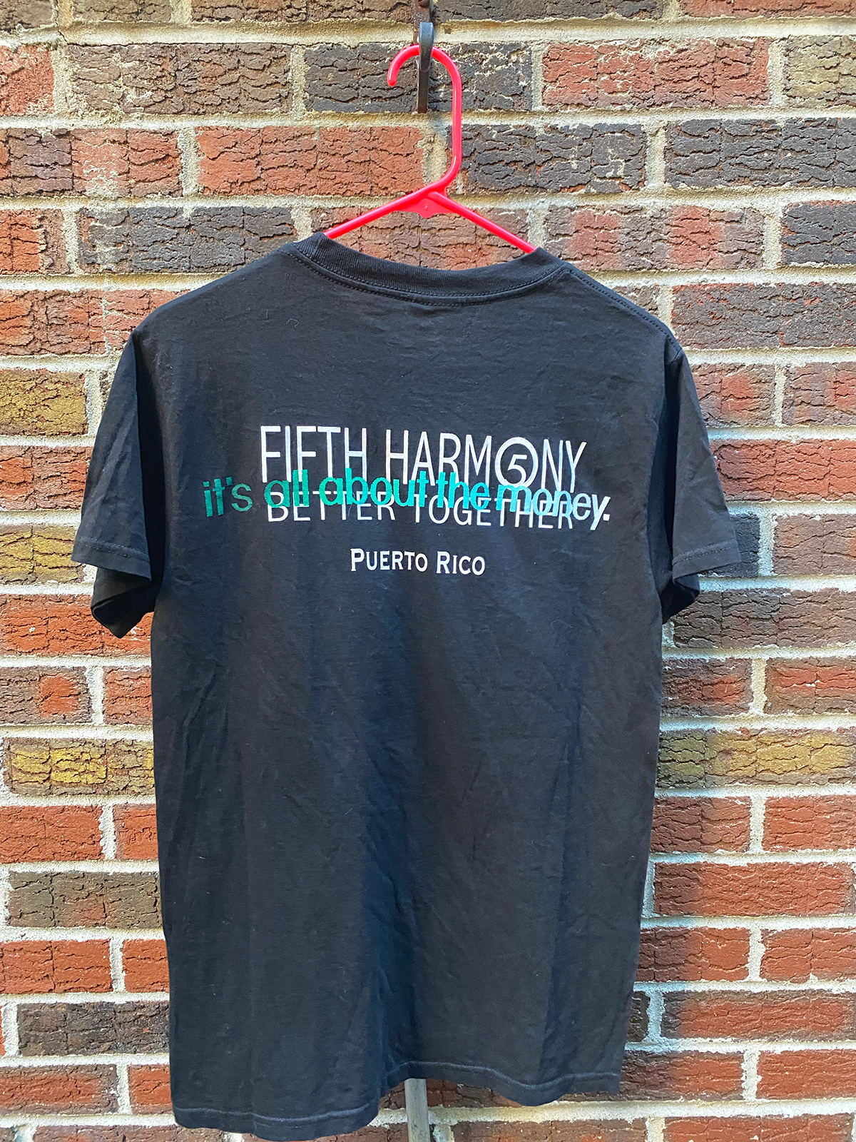 "STRONG WOMEN BETTER PLANET" TEE #3 SMALL