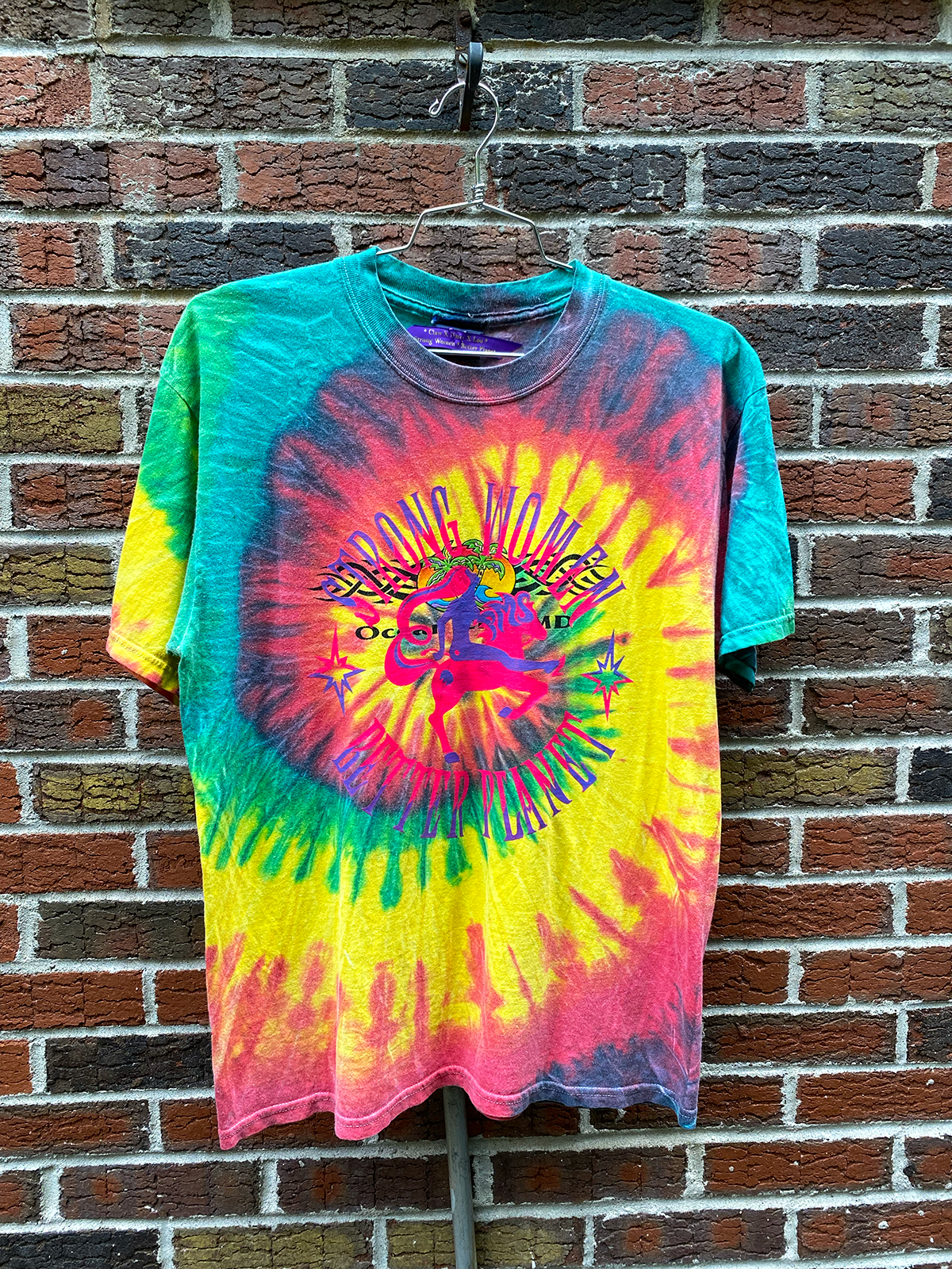 "STRONG WOMEN BETTER PLANET" TEE #42 LARGE