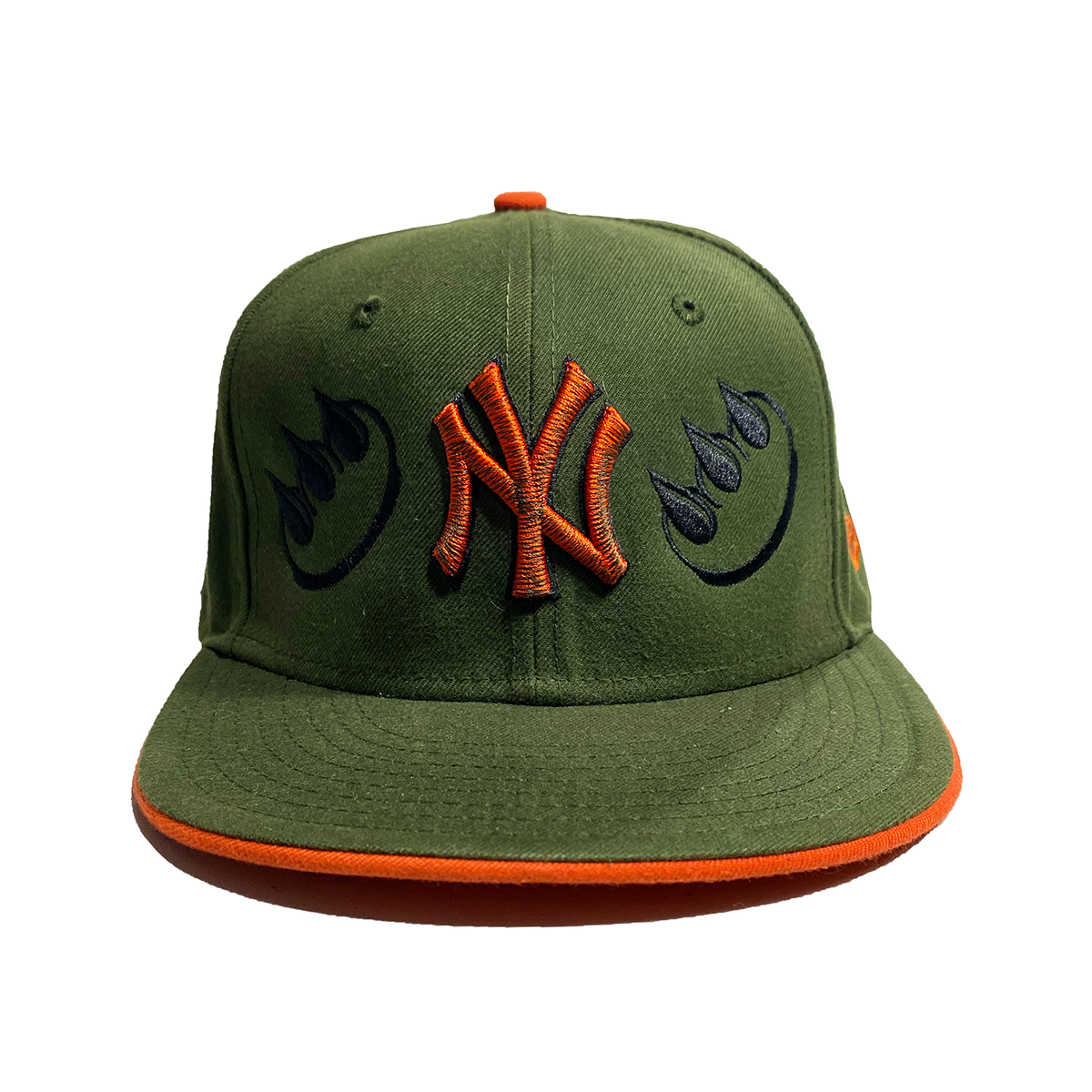 GREEN & ORANGE EMBROIDERED YANKEES CLAW FITTED HAT
